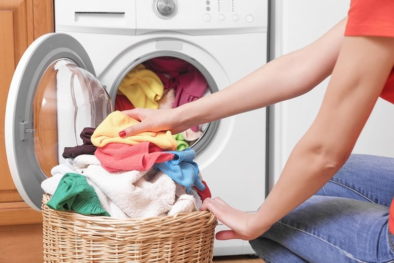 How to Wash Colour Clothes